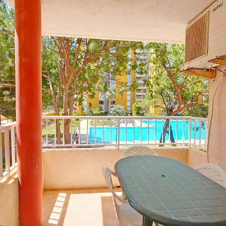 Apartment Global Properties, Con Piscina En Residencial Brezo