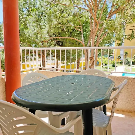 Global Properties, Con Piscina En Residencial Brezo *